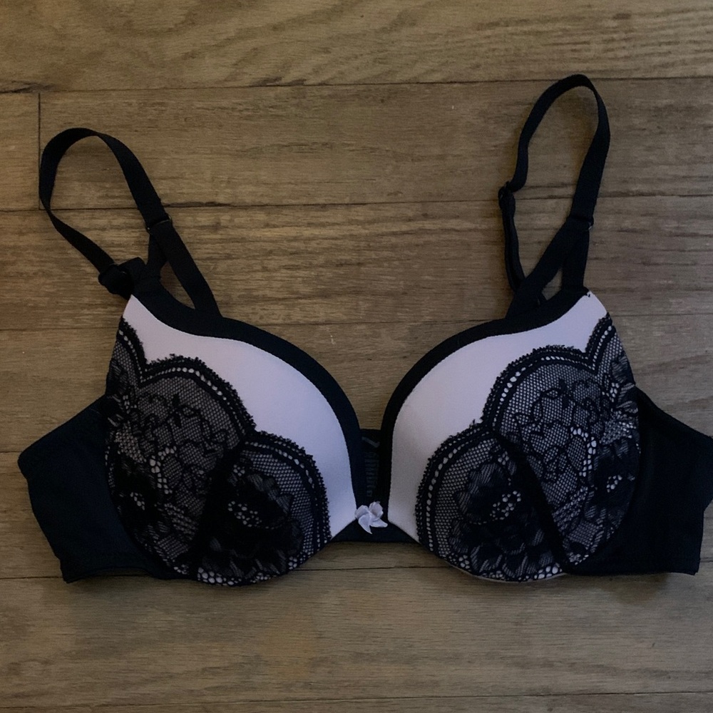 Maidenform Bra